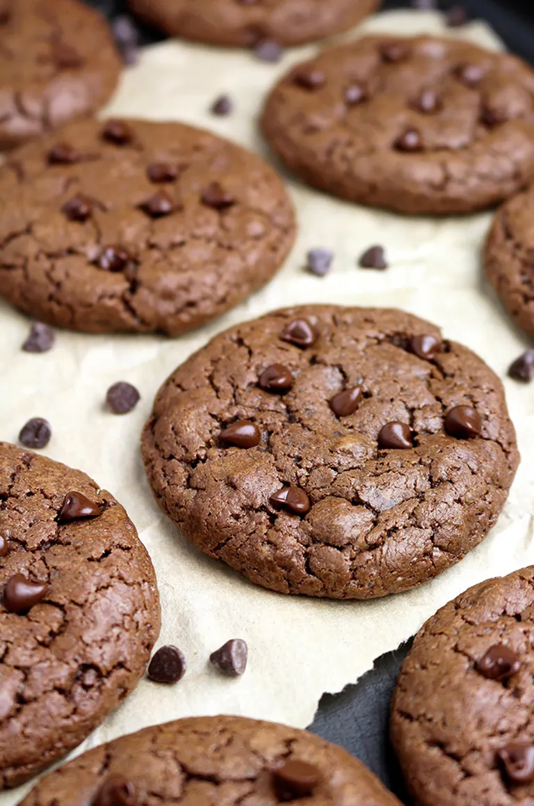 Double Chocolate Cheesecake Cookies