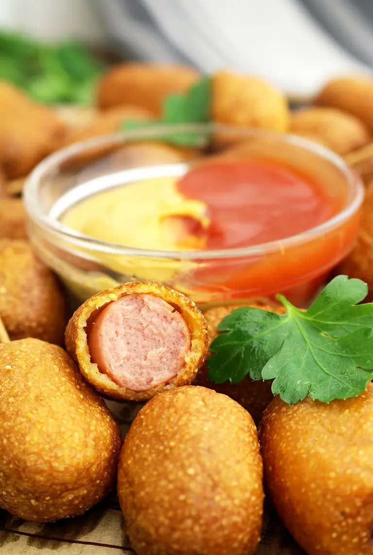 Here is our favorite recipe for Easy Corn Dog Bites. All football fans will really enjoy Super Bowl Sunday Party.