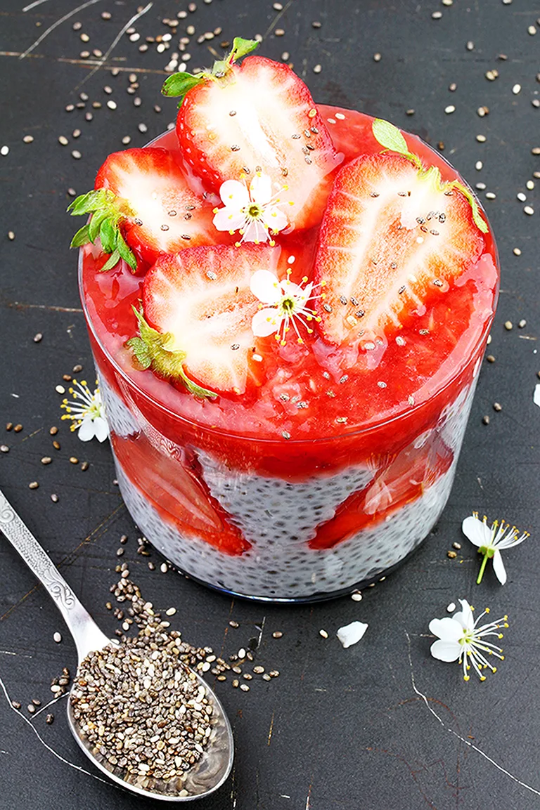 Strawberry Chia Seed Pudding | Sweet Spicy Kitchen