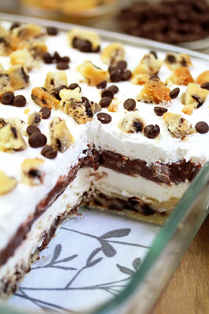 Chocolate Chip Cookie Lasagna