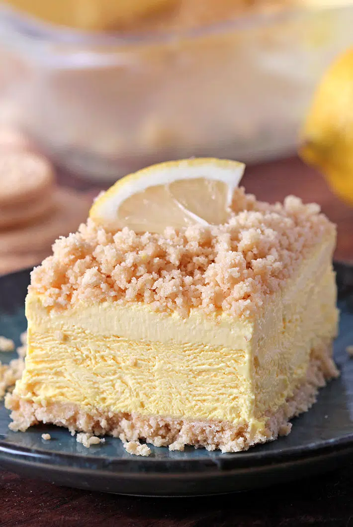 Easy Frozen Lemon Dessert – this refreshing dessert with Golden Oreo cookies crust, frozen creamy lemon filling, topped with Golden Oreo crumbs is so quick and easy to prepare. It’s a very simple dessert with refreshing lemon flavor.