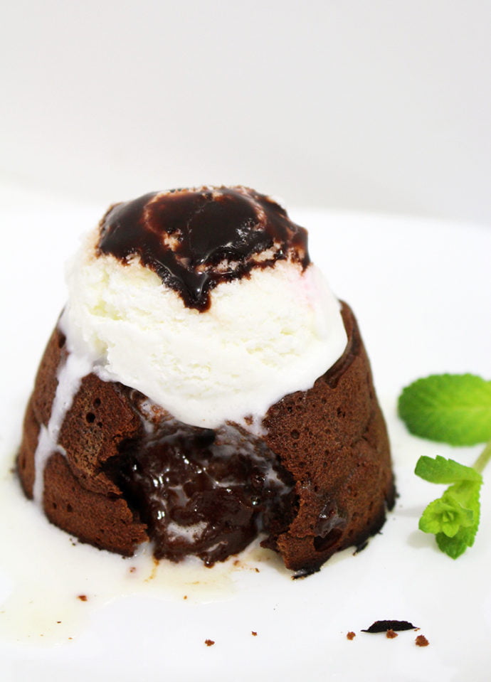 Surprise your loved ones.. with this romantic Chocolate Lava Cake you will tell them how much you care, because this cake is like love – sweet, warm and overwhelming!