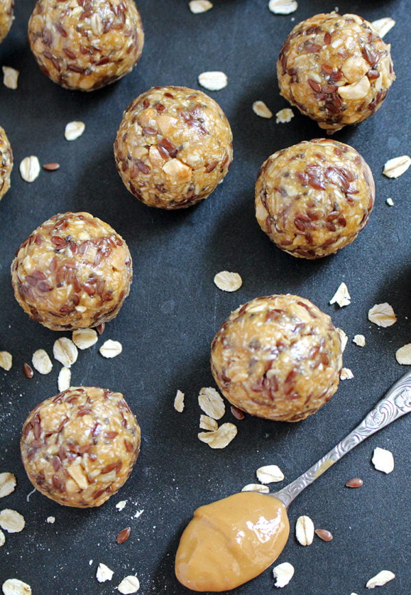 Easy Vegan Peanut Butter Energy Bites Easy Vegan Peanut Butter Energy Bites