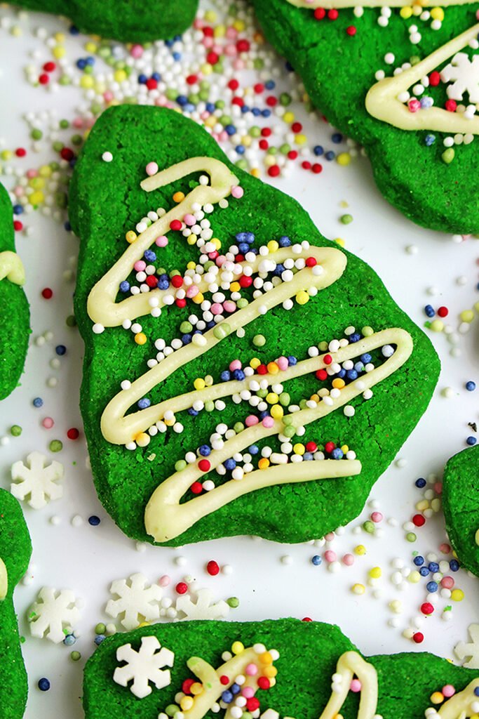 Christmas Tree Mint Cookies - Sweet Spicy Kitchen