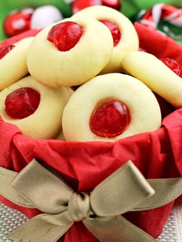 Holiday Maraschino Cherry Shortbread Cookies
