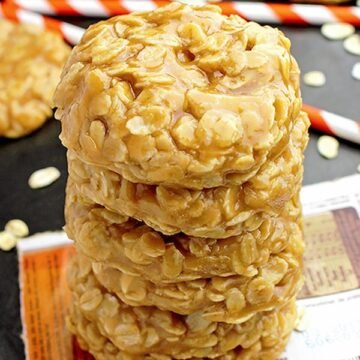 No Bake Vegan Peanut Butter Oatmeal Cookies - delicious healthy cookies made of gluten free oat and peanut butter, enriched with coconut oil and coconut milk.
