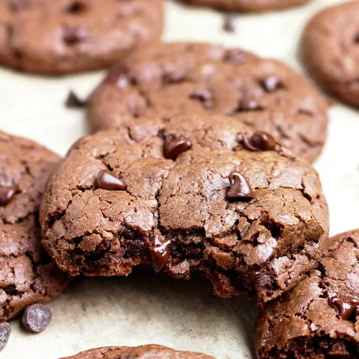 Double Chocolate Cheesecake Cookies