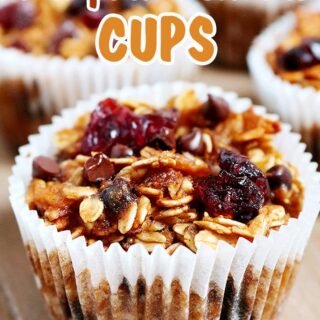Easy Pumpkin Oatmeal Cups make a perfectly healthy breakfast or a snack for the whole family. My family loves Pumpkin Oatmeal Cups. Pumpkin season has started and I am soooo happy about it ♥
