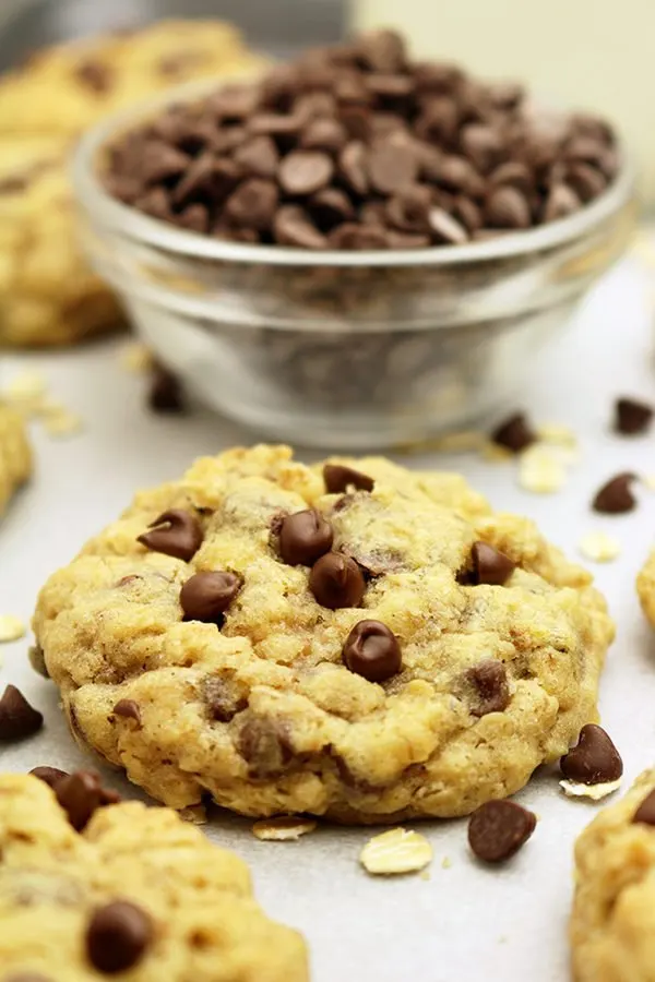 Chocolate Chip Oatmeal Cookies are chewy cookies with oatmeal, chocolate chips and walnuts.