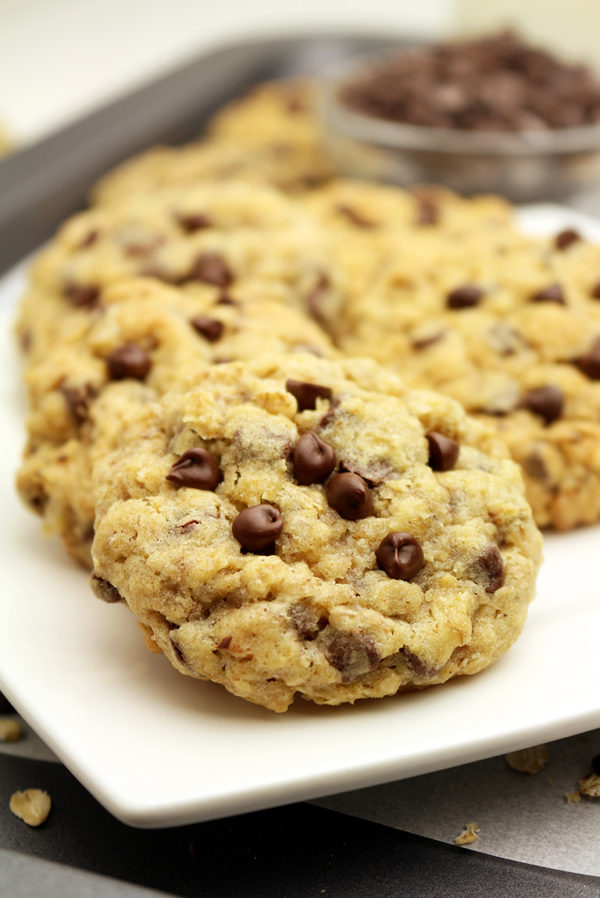 Chocolate Chip Oatmeal Cookies Chocolate Chip Oatmeal Cookies