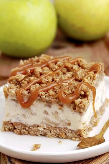 Caramel Apple Frozen Dessert – this is an easy no bake recipe made of crunchy graham cracker layer, frozen creamy caramel apple pie layer and topped with graham cracker crumbs, all of which make it a perfect choice for frozen dessert fans and of course, apple lovers.