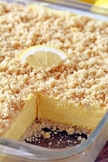 Easy Frozen Lemon Dessert – this refreshing dessert with Golden Oreo cookies crust, frozen creamy lemon filling, topped with Golden Oreo crumbs is so quick and easy to prepare. It’s a very simple dessert with refreshing lemon flavor.