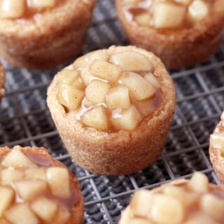 Snickerdoodle Apple Pie Bites – snickerdoodle mini cups filled with homemade apple pie filling are perfect small bites for all occasions. I like to prepare them for holidays because they look fancy on a holiday dessert plate and everyone loves their amazing taste.