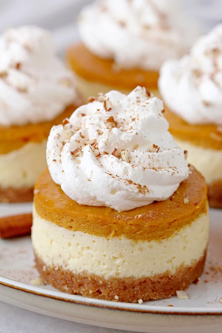 Mini Pumpkin Pie Cheesecakes