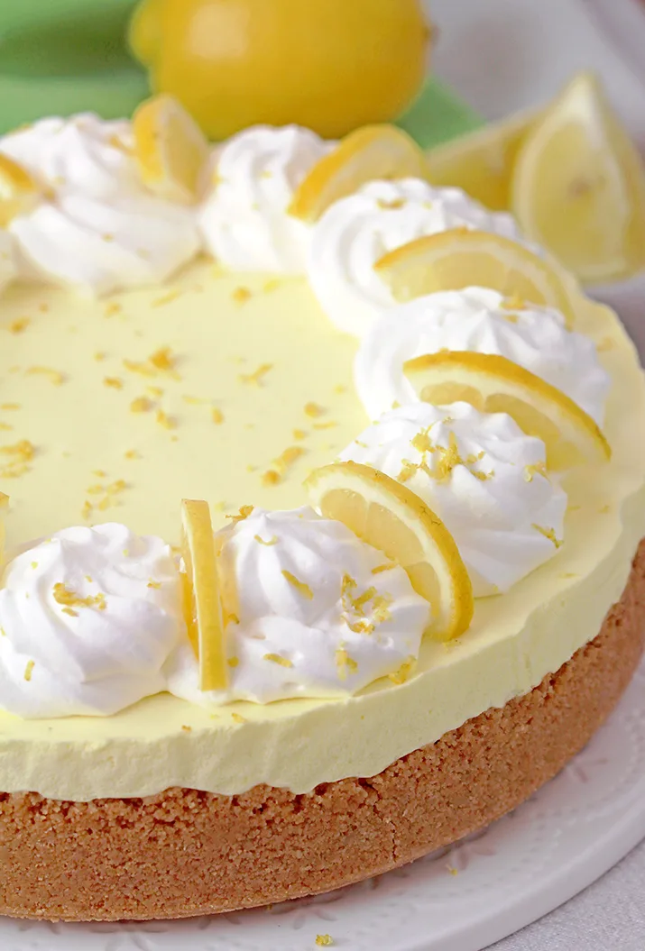 The Easiest Lemon Cheesecake – this no bake recipe with graham cracker crust, creamy cheesecake and lemon jello filling is so quick and easy to make and it’s perfect for Easter or any other holiday, as well as for hot summer days.