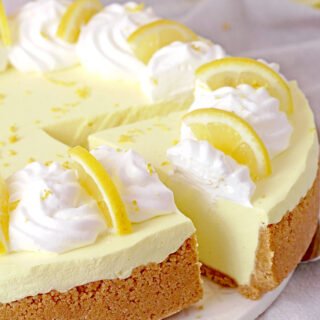 The Easiest Lemon Cheesecake – this no bake recipe with graham cracker crust, creamy cheesecake and lemon jello filling is so quick and easy to make and it’s perfect for Easter or any other holiday, as well as for hot summer days.