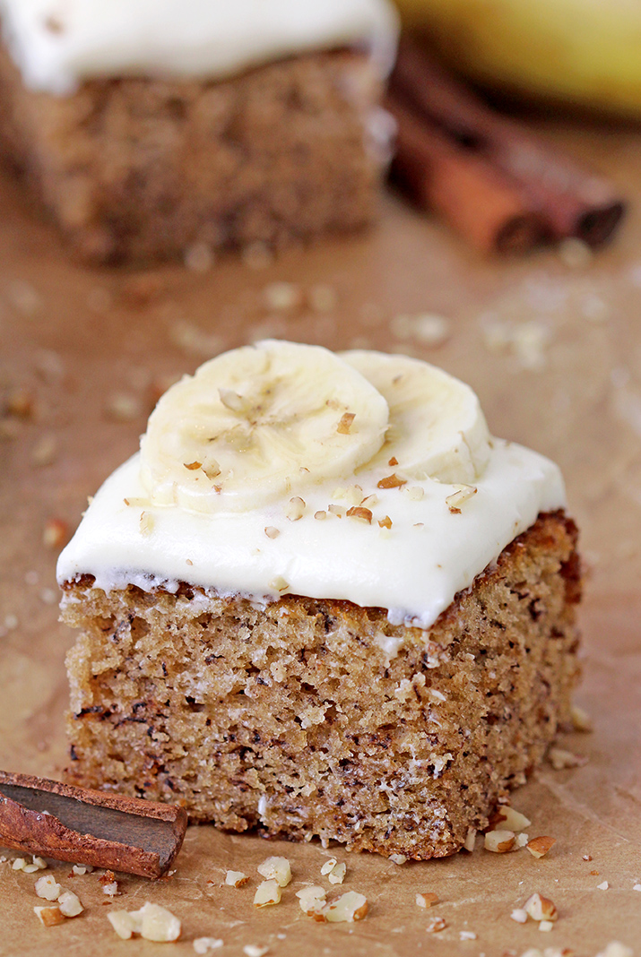 This Easy Banana Cake with Cream Cheese Frosting is the best and fastest banana cake I have ever tried. Very tasty, made with few simple ingredients, quick and easy, this is the recipe I simply adore. 