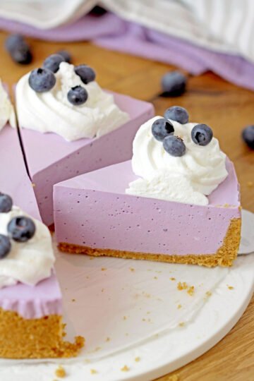 The Easiest Blueberry Cheesecake - this no bake recipe with graham cracker layer and creamy cheesecake with blueberry Jell-O is quick to make and you’ll surely enjoy its incredible taste.