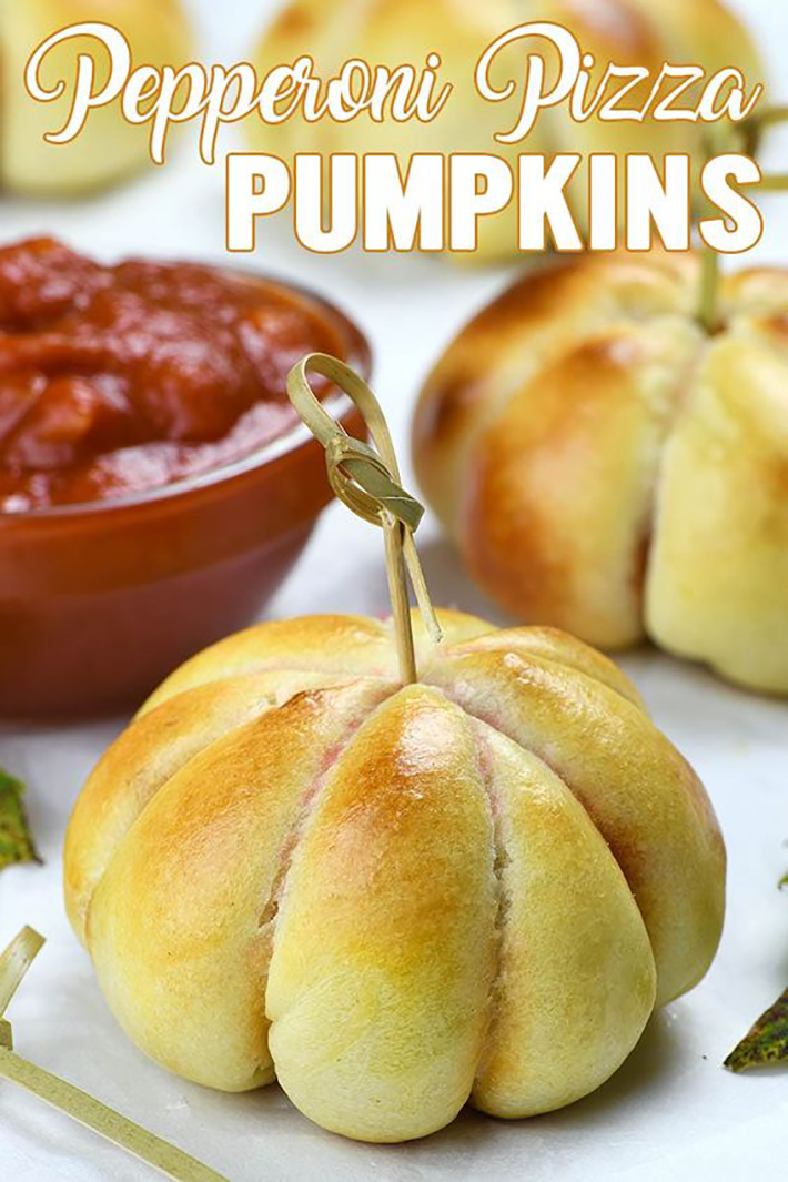 Pepperoni Pizza Pumpkins are quick and easy pizza bites loaded with marinara sauce, mozzarella cheese, and pepperoni. These homemade pizza bites are great for your lunch box, dinner or snacks. And, if you make them in cute pumpkin shapes, they will be the perfect party food or appetizers for Halloween and Thanksgiving.