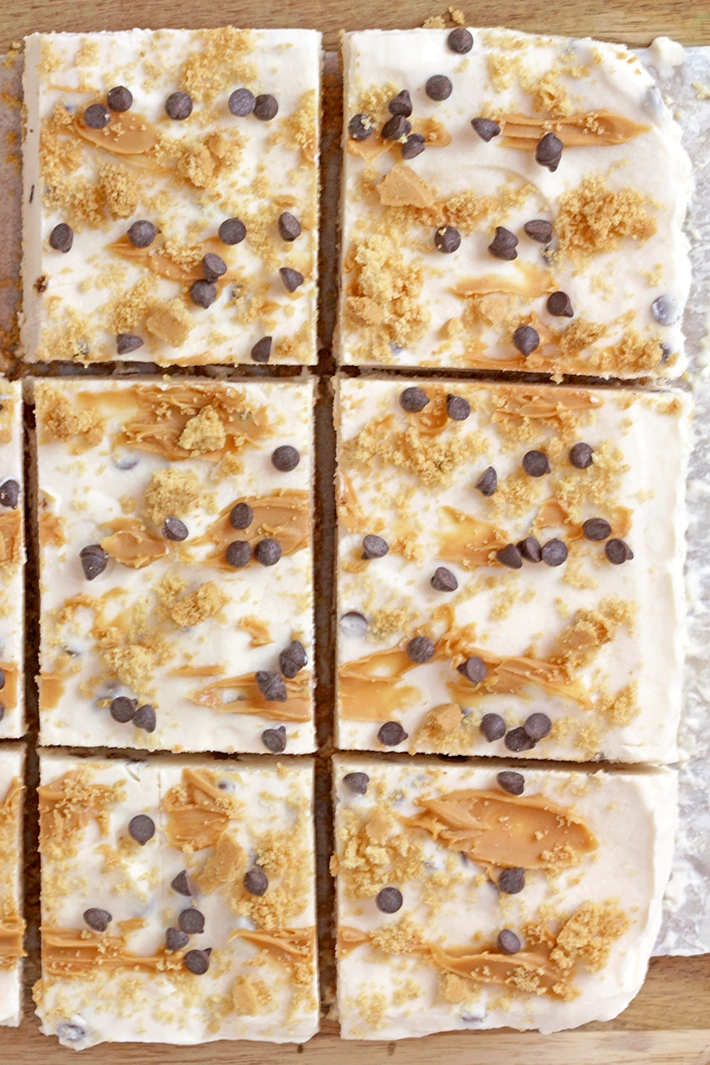 Cottage Cheese Frozen Bars - a protein dessert made from a few simple ingredients - quick, easy, and incredibly tasty. If you're looking for a refreshing and healthy dessert you can make ahead of time, meet your new favorite: cottage cheese frozen bars!