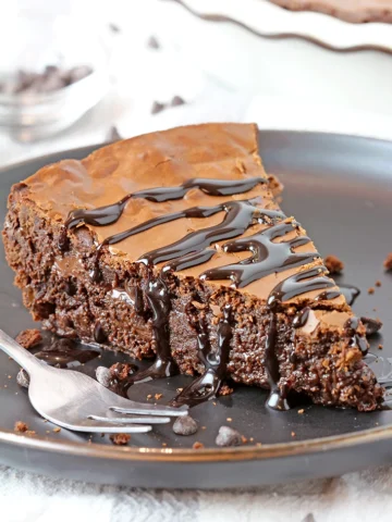 Gooey Chocolate Brownie Pie