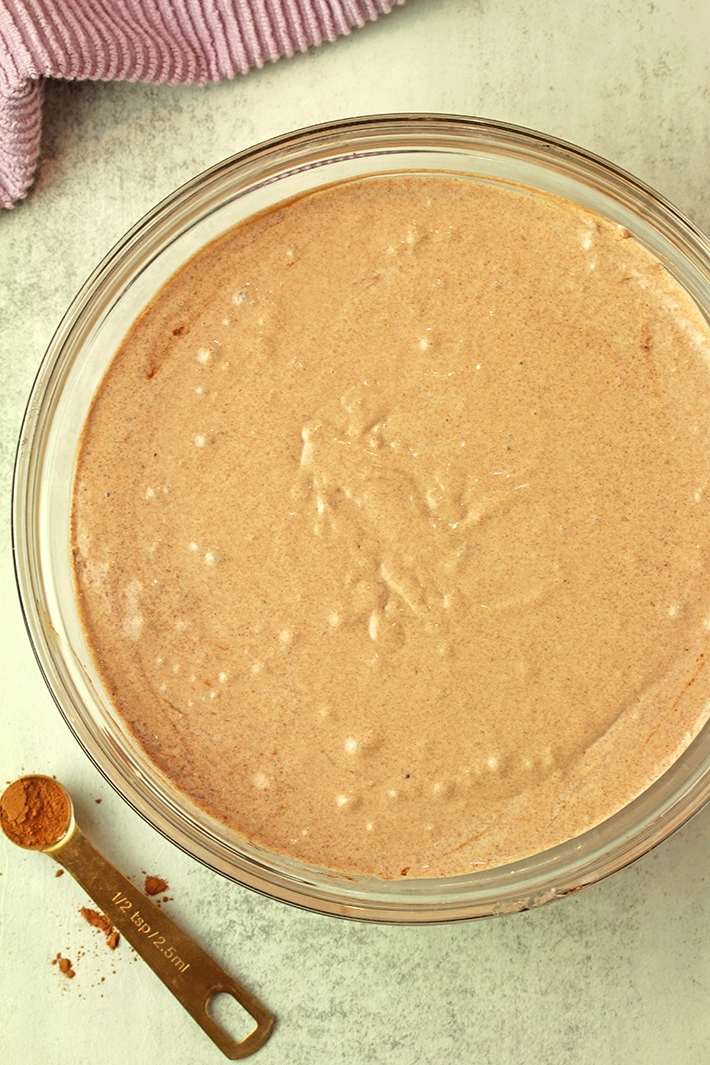 Beat the cream cheese, brown sugar, and granulated sugar together until smooth.
Add the eggs and mix until combined.
Finally, add the heavy cream, vanilla, flour, salt, cinnamon, and nutmeg, and beat until the mixture is smooth.