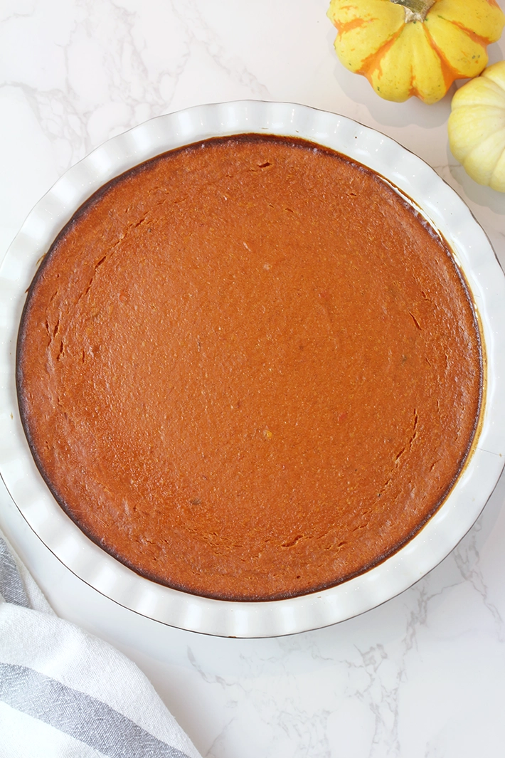This Easy Crustless Pumpkin Pie is a perfect Thanksgiving recipe that can be prepared in just a few minutes! No crust, fewer calories, and a total time-saver! Quick and simple, rich in flavor, creamy, and silky-smooth - this pie is the perfect choice for a fall dessert.
