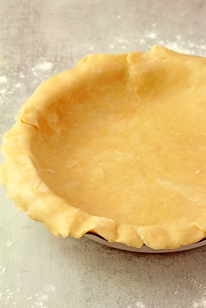Homemade Pie Crust is an easy recipe for a flaky, buttery crust that’s perfect for any pie – sweet or savory! With Thanksgiving coming up, now is the perfect time to try the best homemade pie crust recipes and make sure your pie turns out irresistibly delicious.