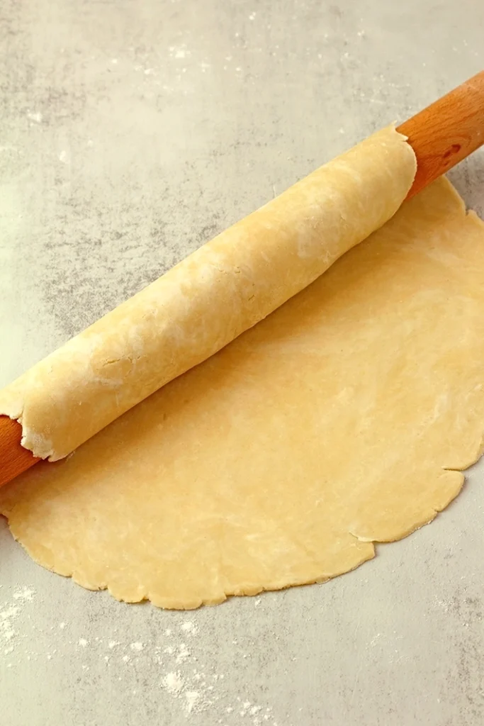 Homemade Pie Crust is an easy recipe for a flaky, buttery crust that’s perfect for any pie – sweet or savory! With Thanksgiving coming up, now is the perfect time to try the best homemade pie crust recipes and make sure your pie turns out irresistibly delicious.
