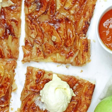 Easy Puff Pastry Apple Tart with cinnamon apples and apricot jam on flaky pastry.